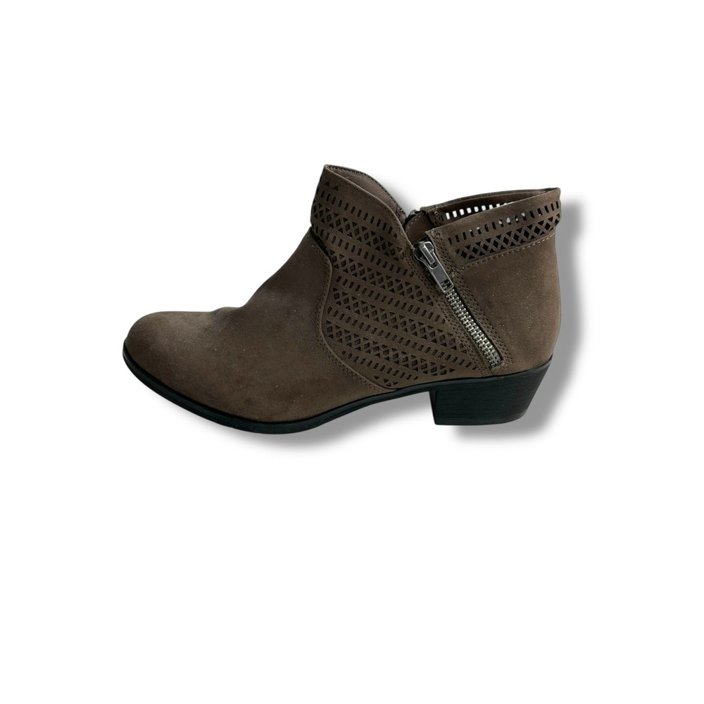 American Rag Abby Womens Taupe Perforated Ankle Boots AR AABBY1 Brown Size 8.5 M